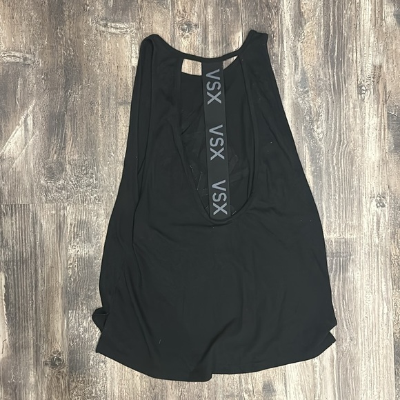 Victoria’s Secret muscle tank workout top - Picture 3 of 5